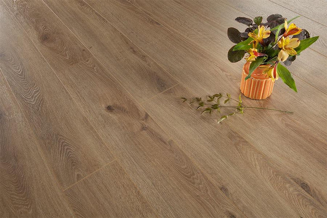 Series Woods Professional 10mm Laminate Flooring Light Oak — merchant product photo